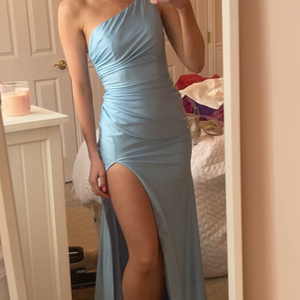 Sherri Hill prom dress